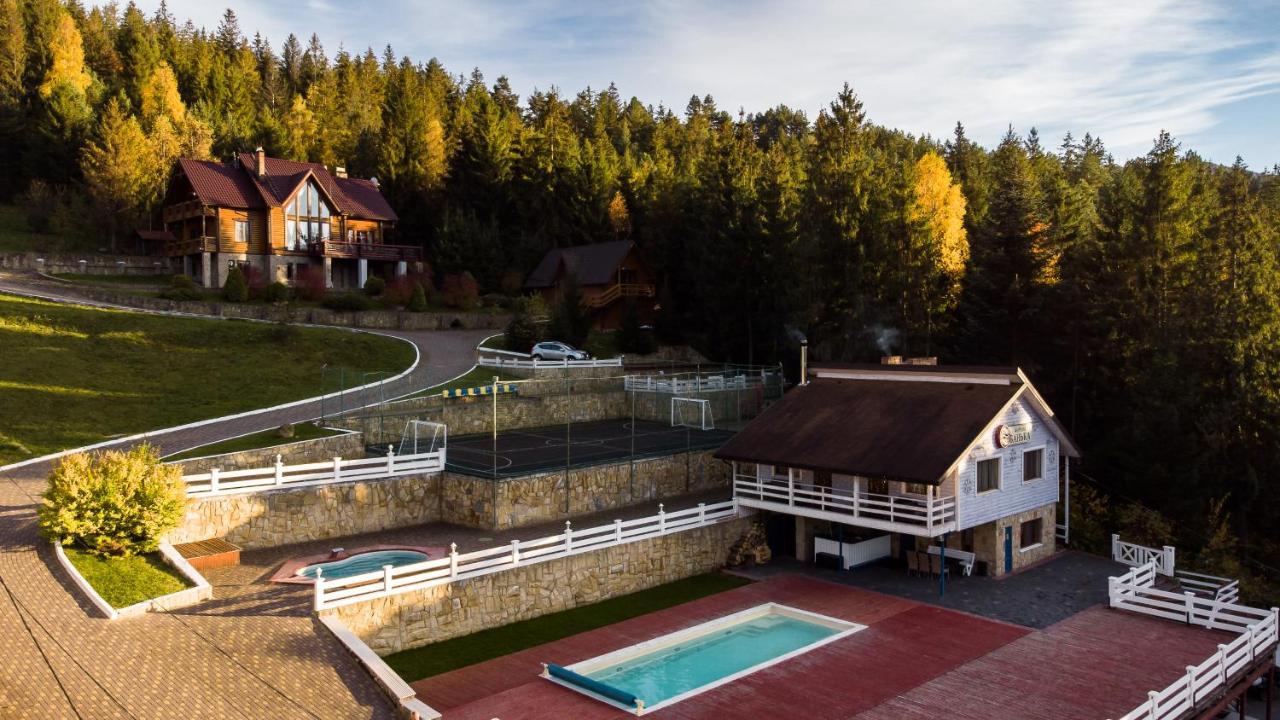 Wellland Hotel Jaremtsche Exterior foto