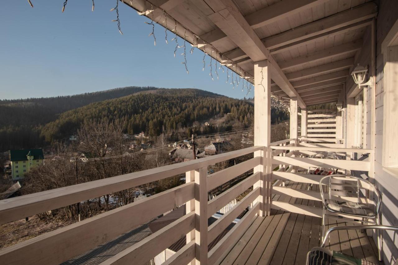 Wellland Hotel Jaremtsche Exterior foto